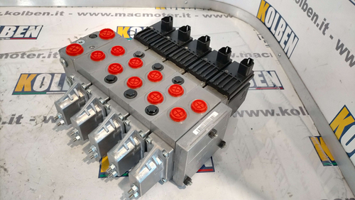 Distributor Sauer Danfoss per Manitou - PVG 32