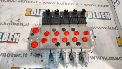 Distributor Sauer Danfoss per Manitou - PVG 32