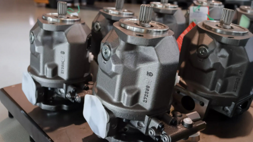 Pompa Rexroth A10VO45DFR1/31R-VSC62K01 per miniescavatore Komatsu