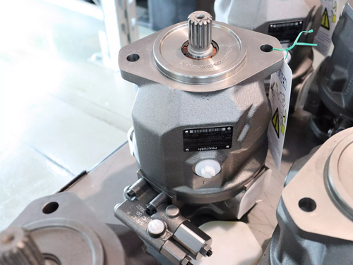 Pompa Rexroth A10VO45DFR1/31R-VSC62K01 per miniescavatore Komatsu