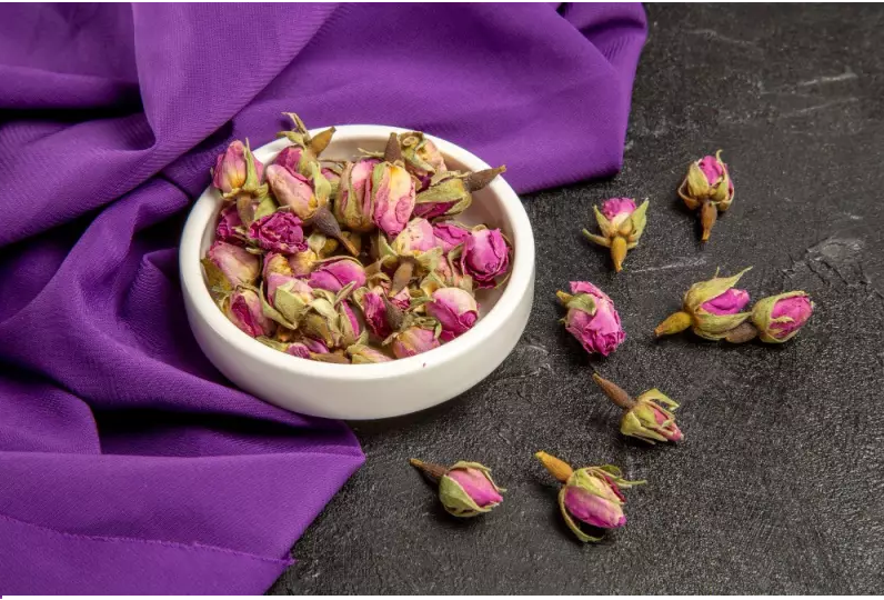 Povestea trandafirului